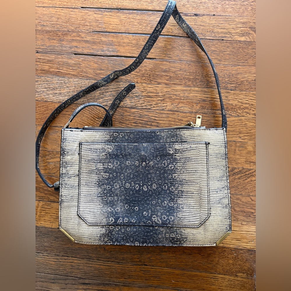 J Crew leather snakeskin/alligator print handbag. Cream and black.
